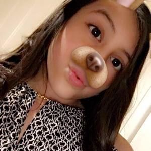 Meet your Posher, Zoe